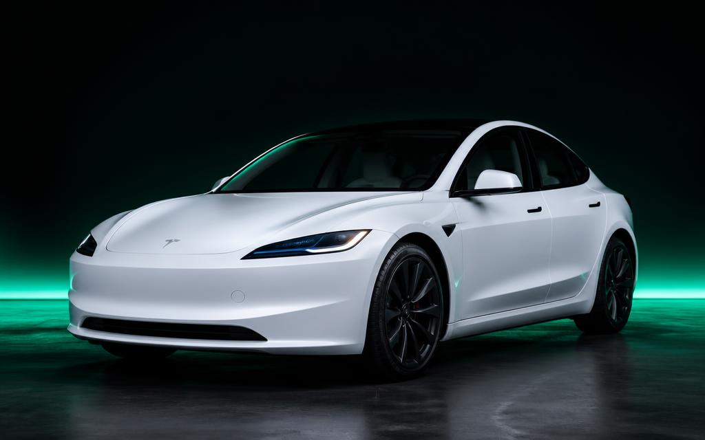 2025 Tesla Model 3 Long Range AWD
